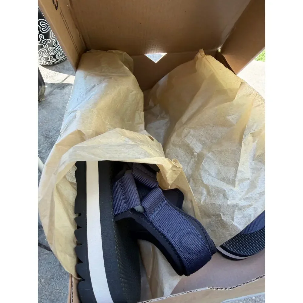 NWT Teva Universal Trail Navy Blue Sport Sandals Size 12